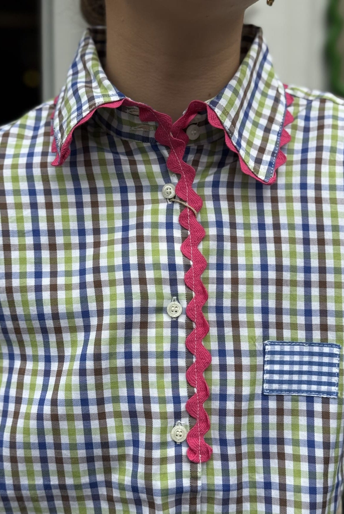 Détail du croquet chemise ensemble création