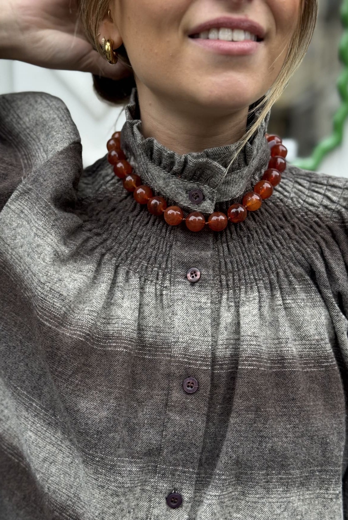 Chemise femme col victorien détail