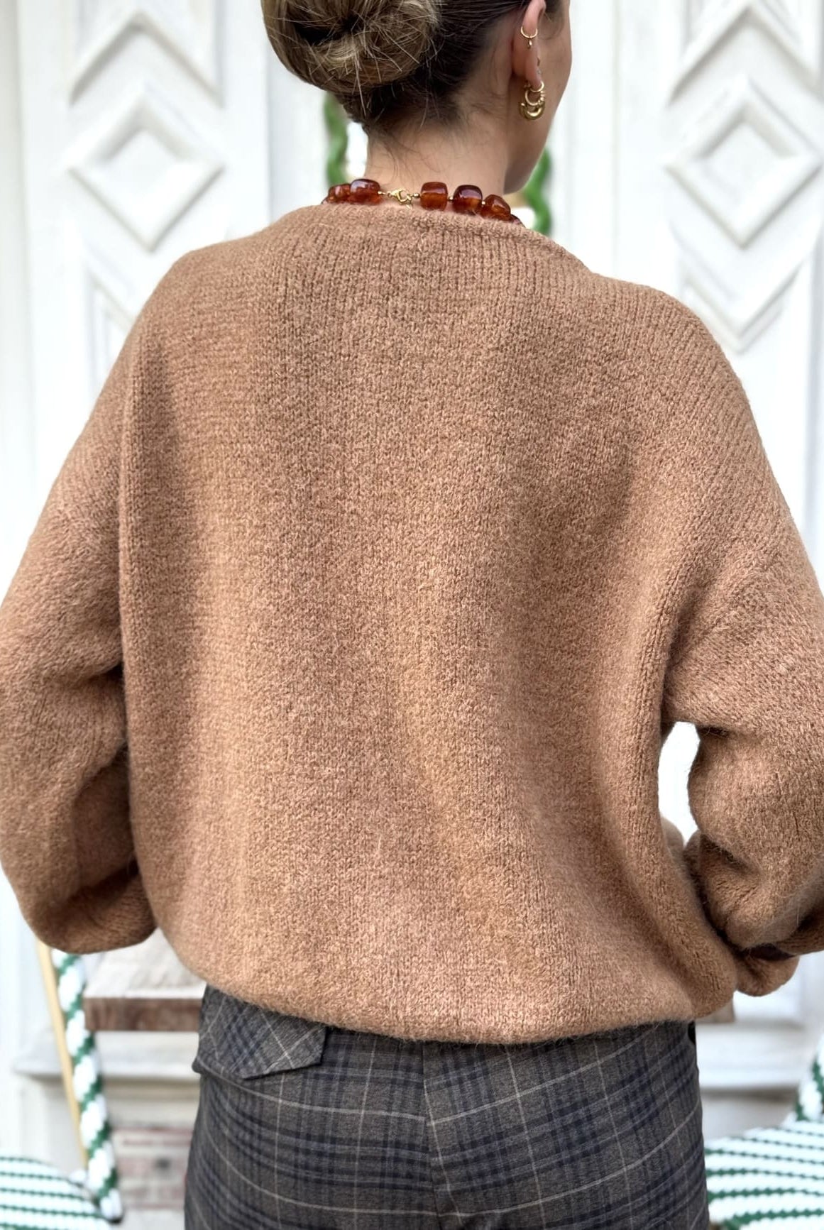 Gilet alpaga camel vue de dos