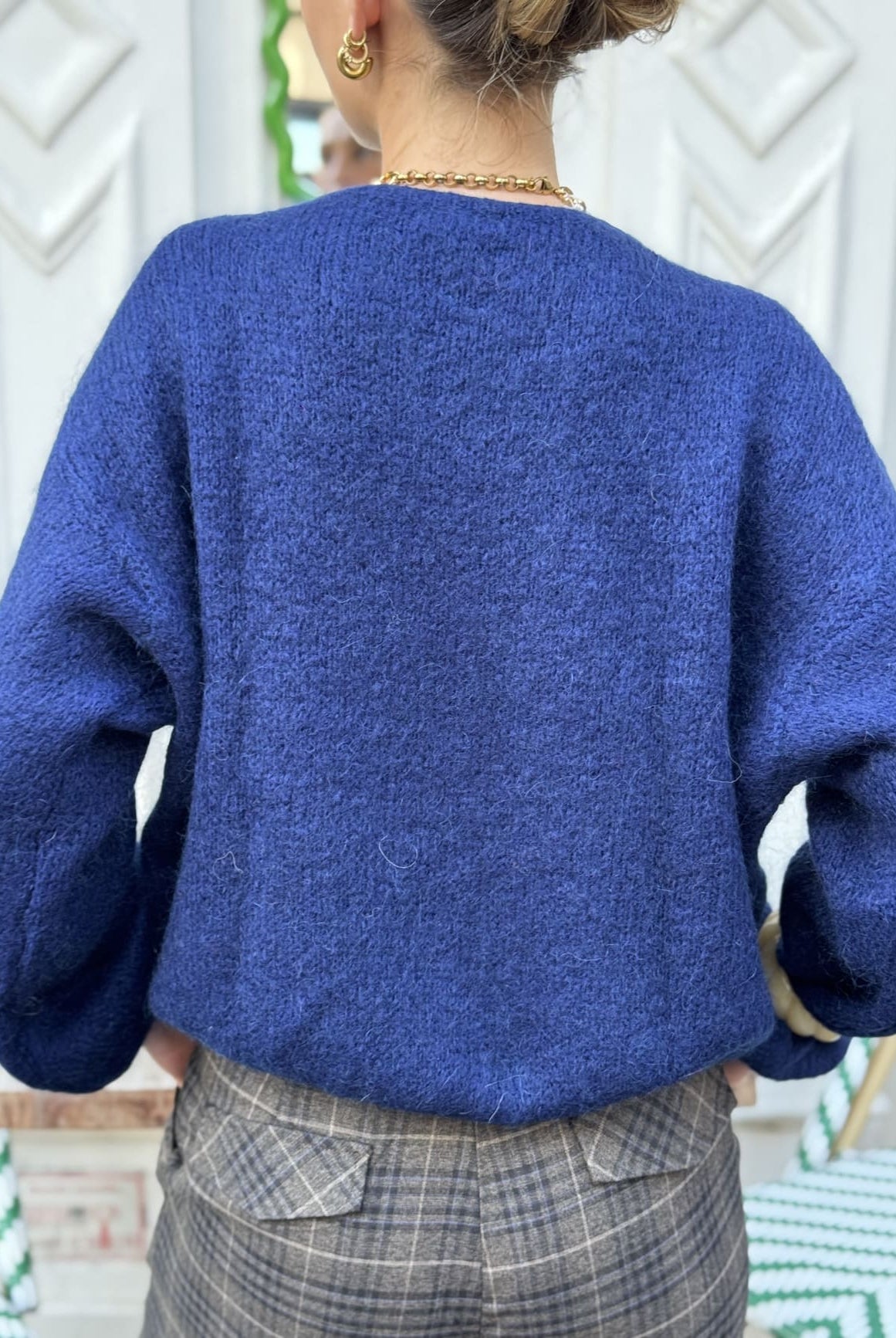 Gilet en alpaga bleu marine vu de dos