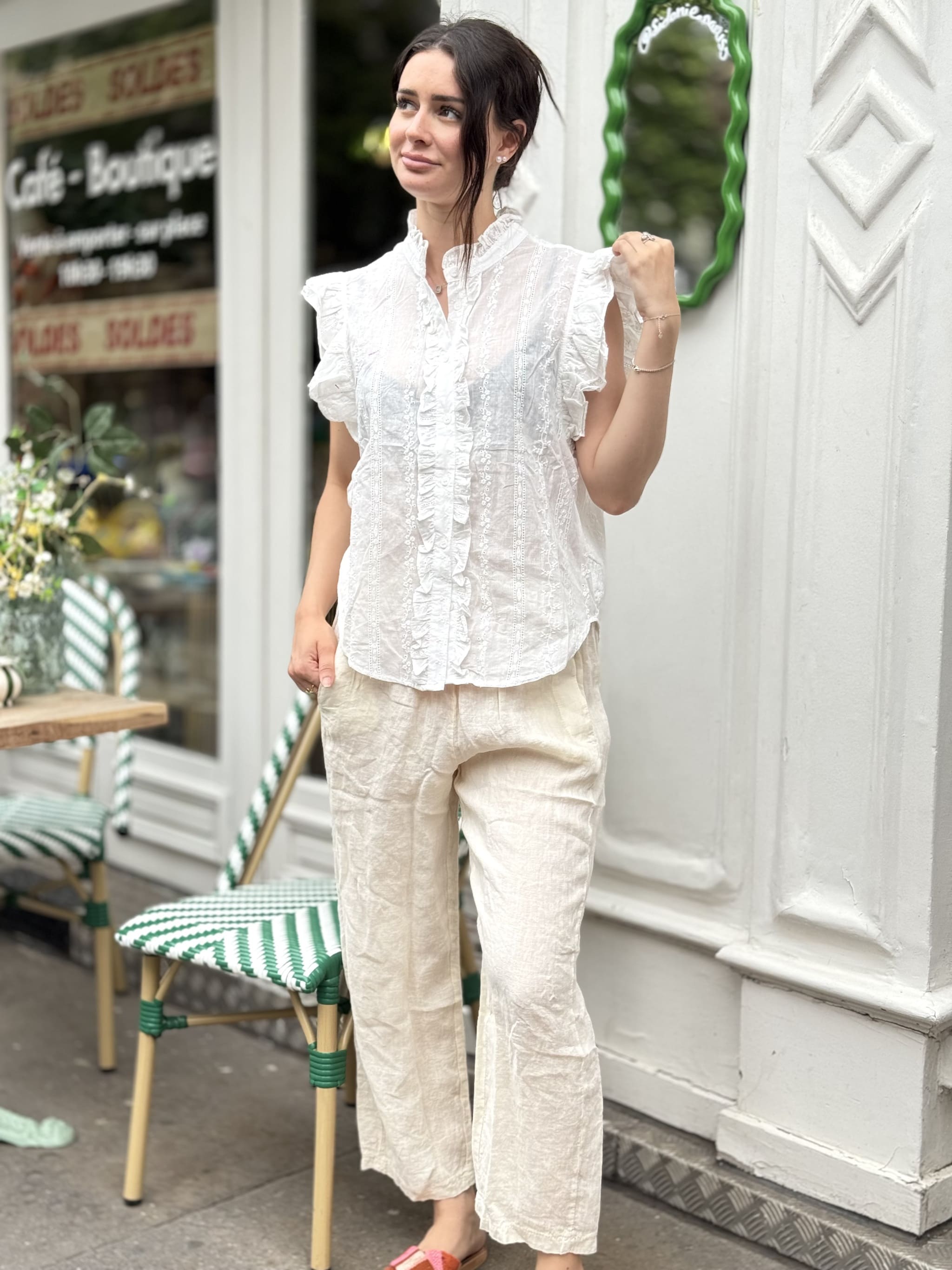 Pantalon femme en lin crème, coupe ample et raccourcie