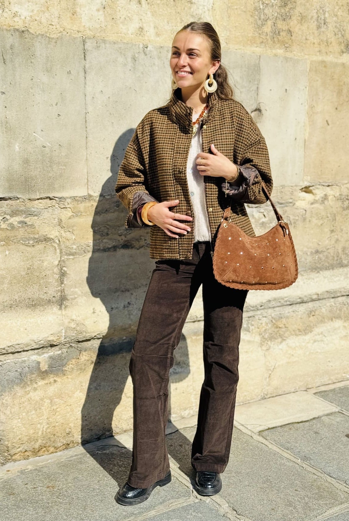 Pantalon en velours marron vue d'ensemble