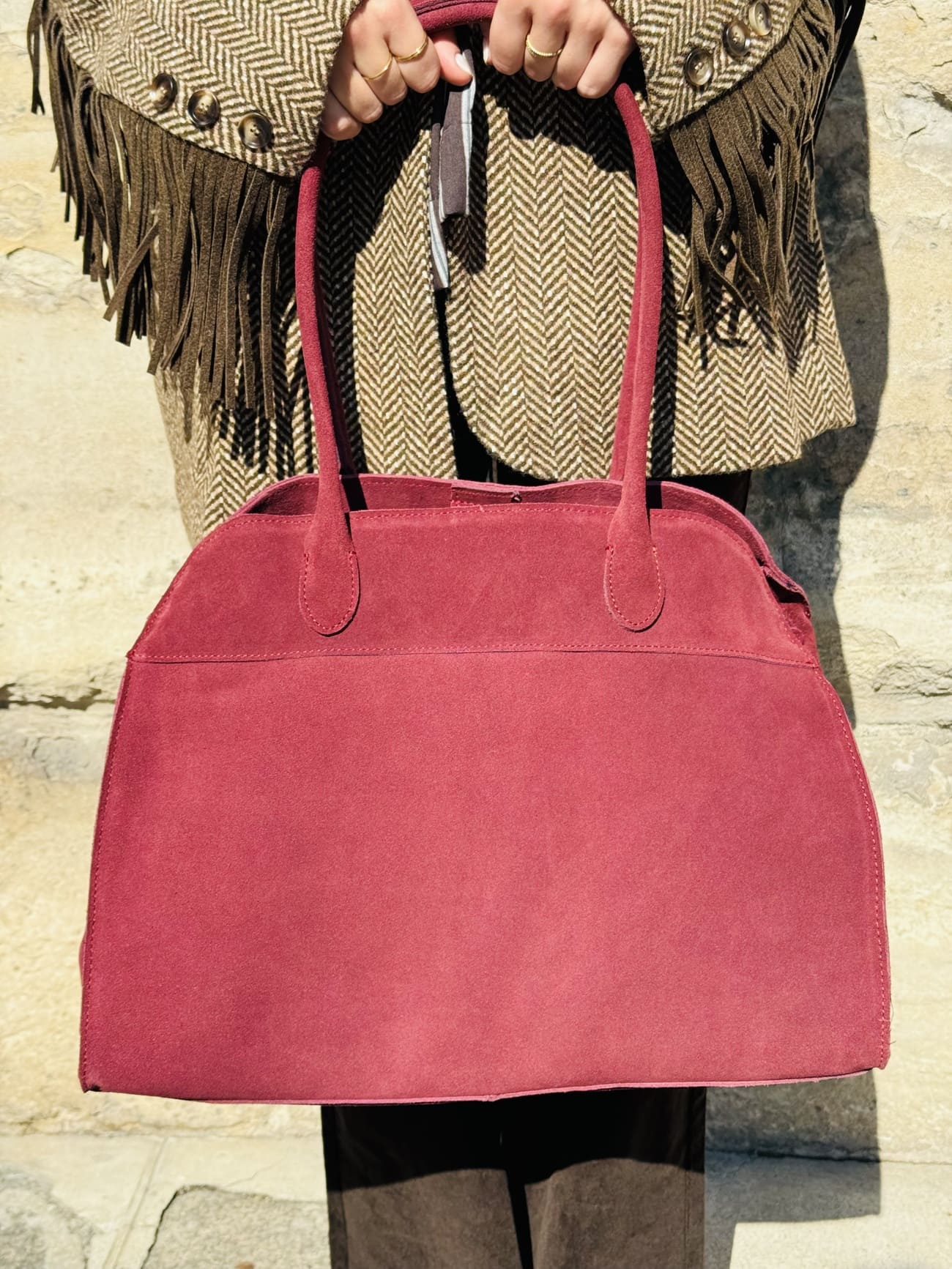 sac en daim bordeaux vue de face