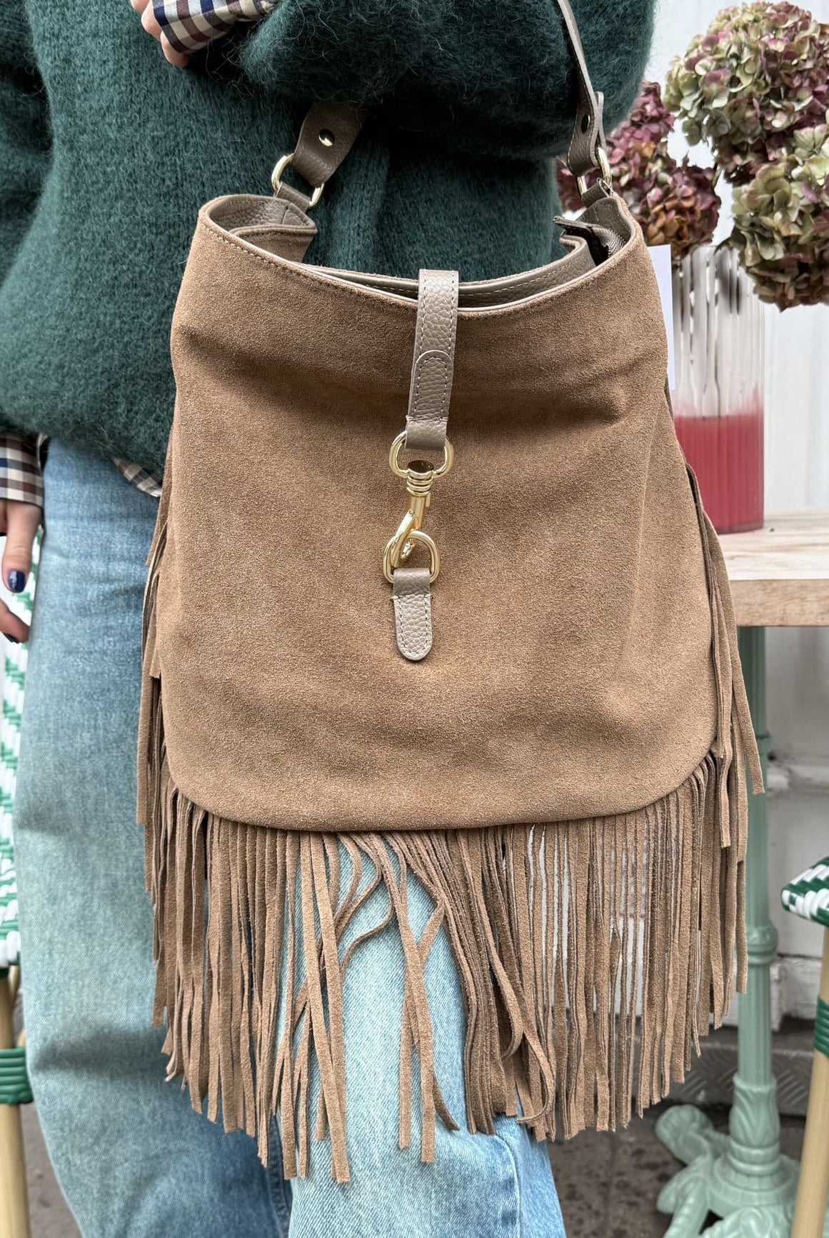 sac en daim taupe franges