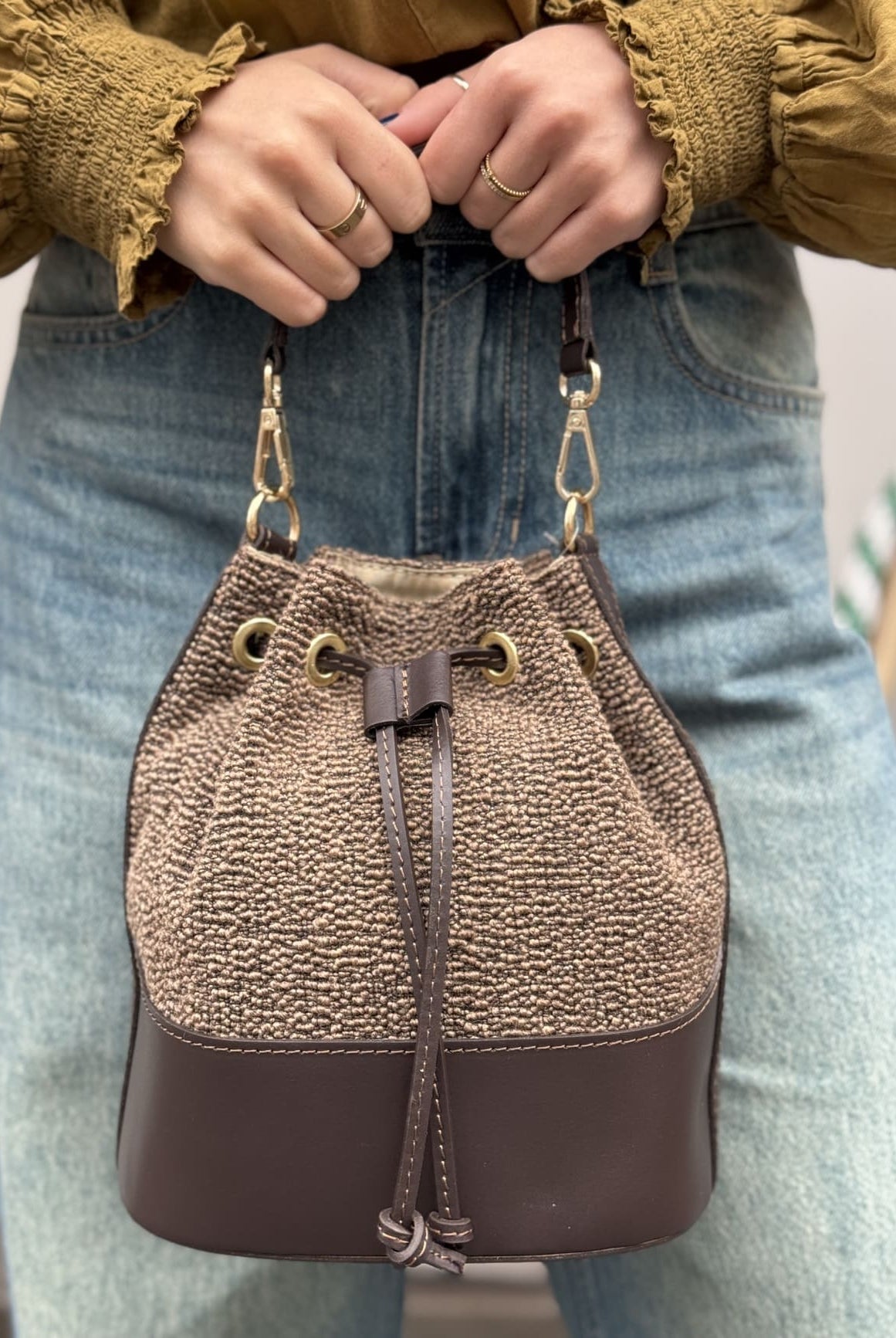 sac en cuir et molleton marron