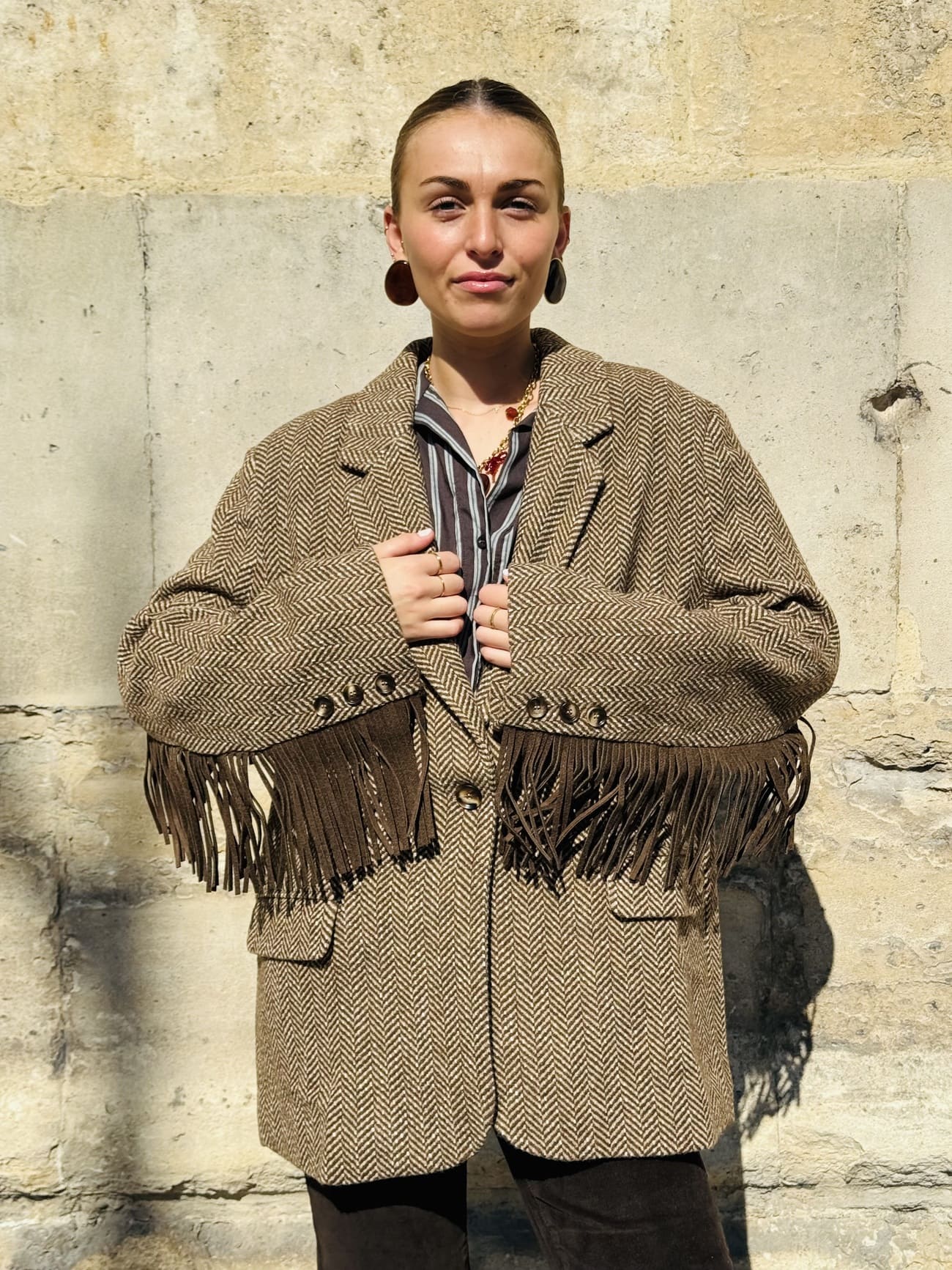 Veste à chevron et franges oversize vue de face