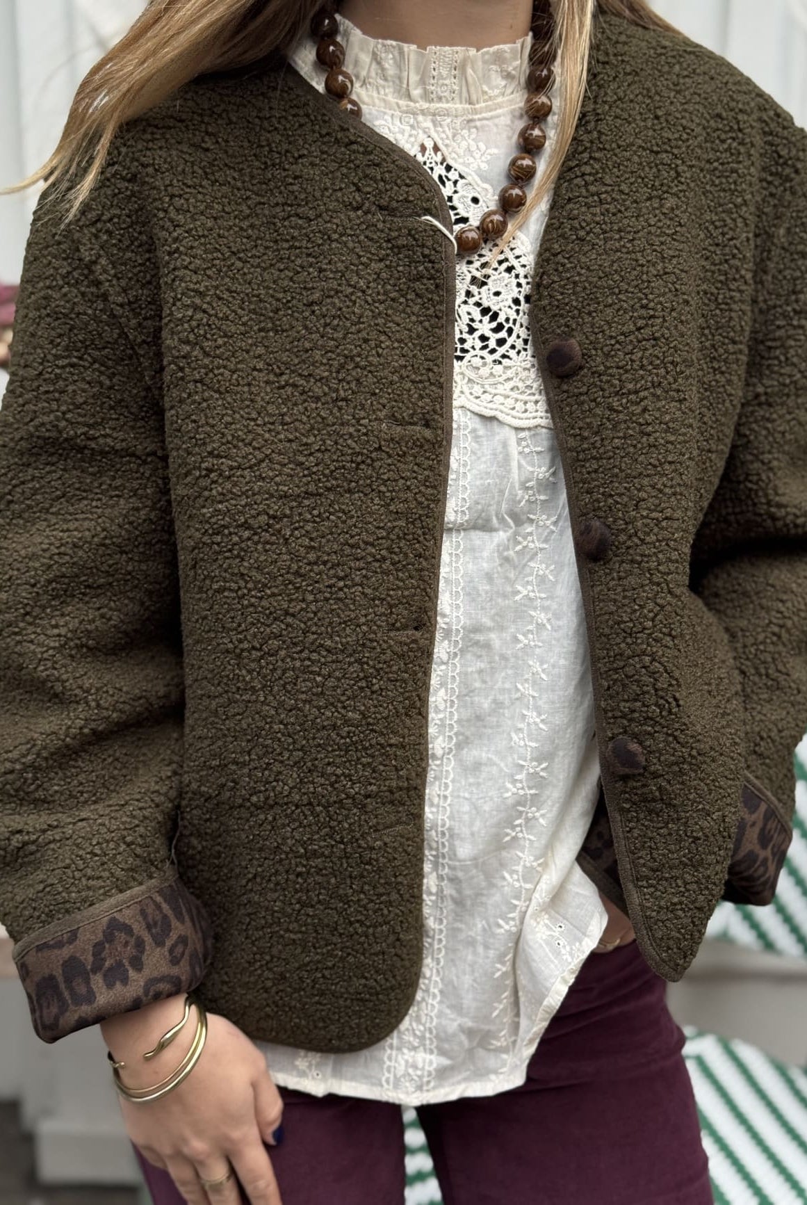 Veste réversible mouton kaki vue de face