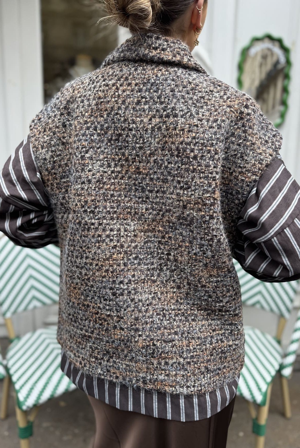 Veste sans manche bouclette vue de dos