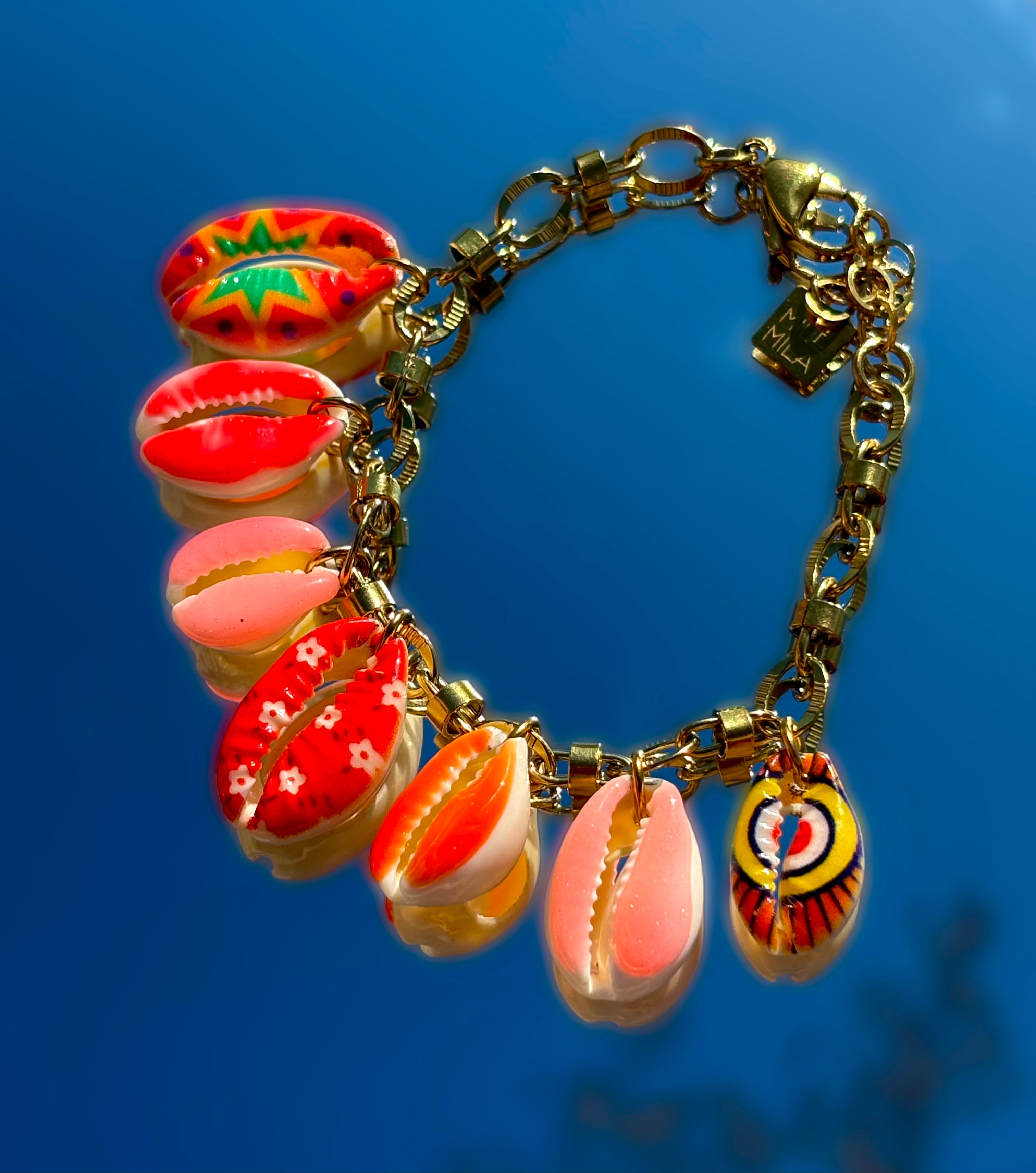 Bracelet-coquillage-rose-rouge