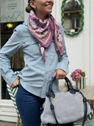 Chemise en velours bleu ciel look folk 