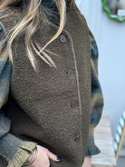 Gilet sans manche pour femme en tissu sherpa kaki