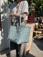 Panier Paris de Handed By – vu de profil